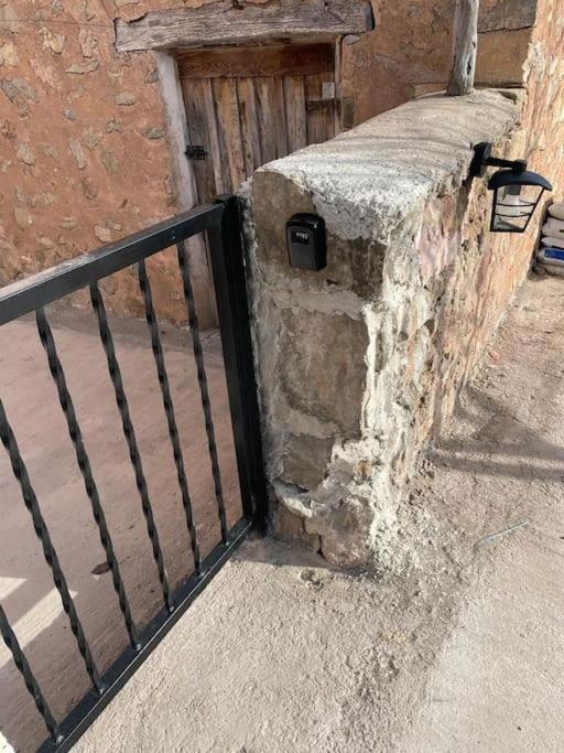 Acogedora Casa Con Patio-Parking Villa Albarracín Eksteriør billede