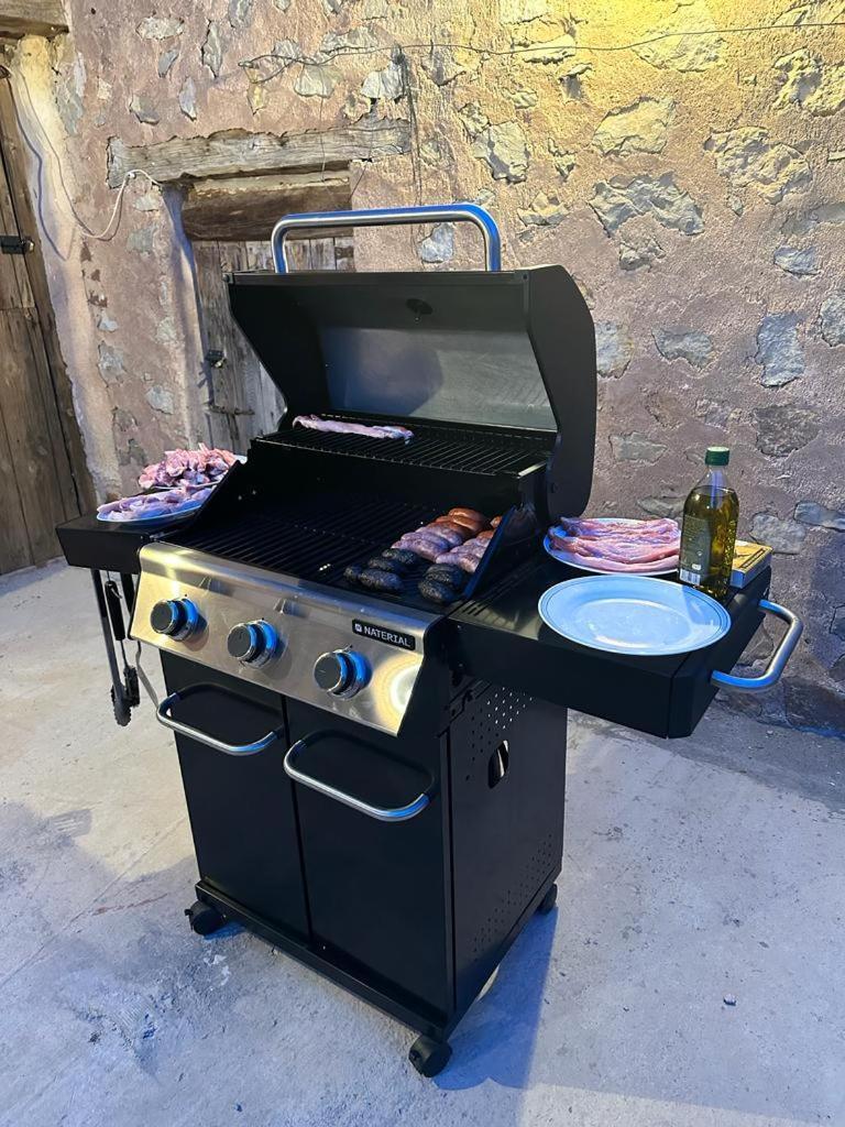 Acogedora Casa Con Patio-Parking Villa Albarracín Eksteriør billede